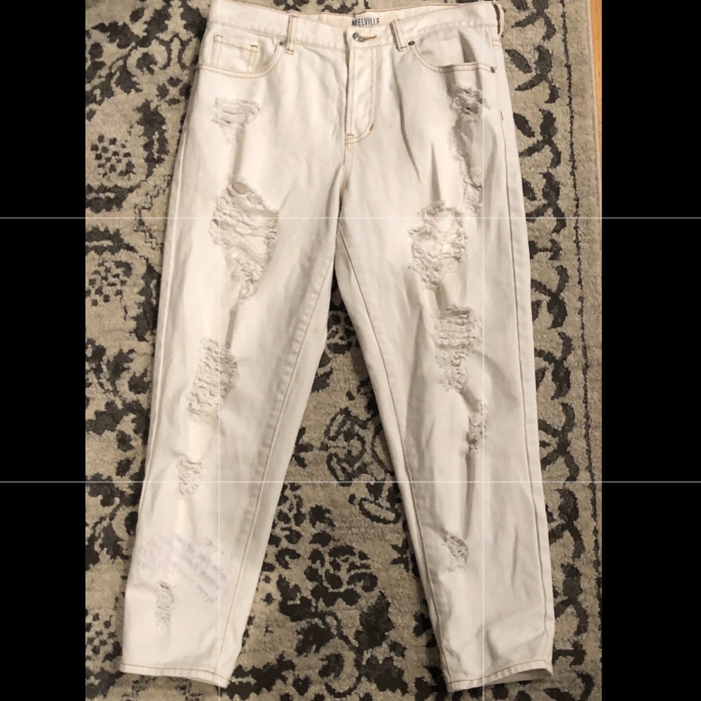 Brandy Melville distressed white boyfriend jeans